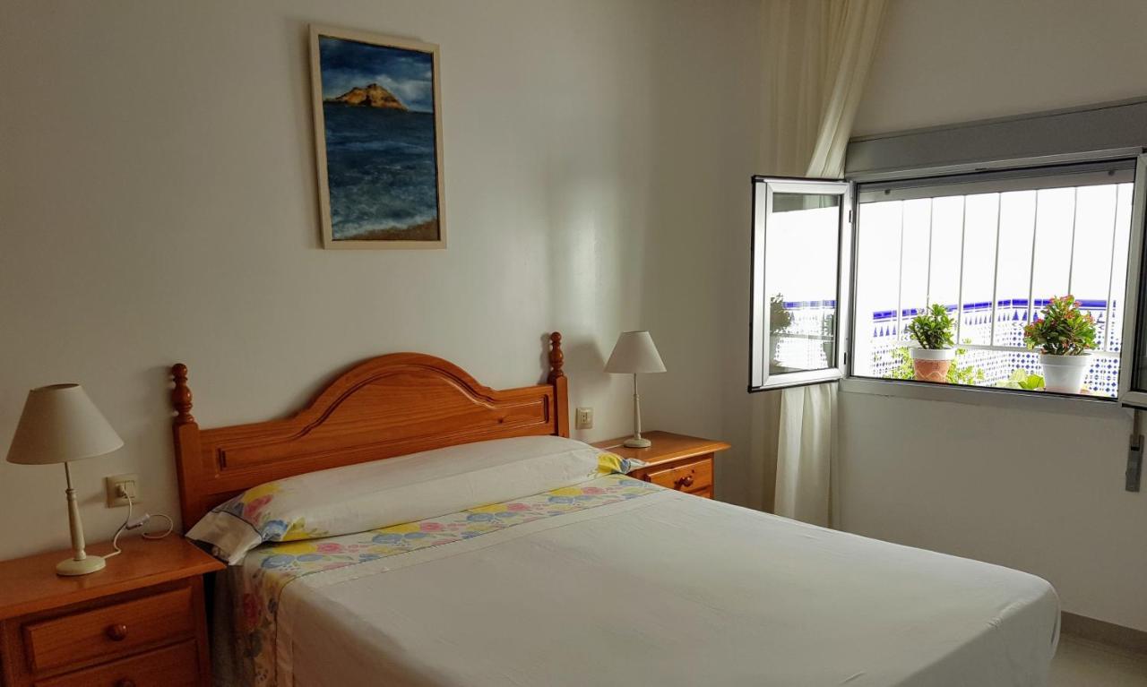 Apartamentos Bajel كاربونيذاس المظهر الخارجي الصورة