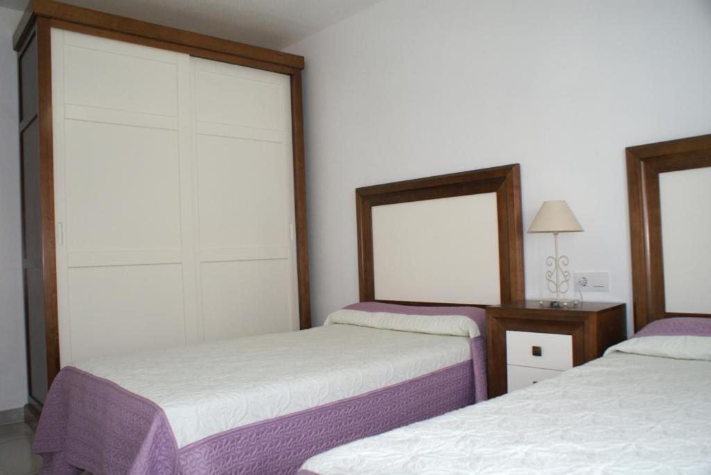 Apartamentos Bajel كاربونيذاس الغرفة الصورة